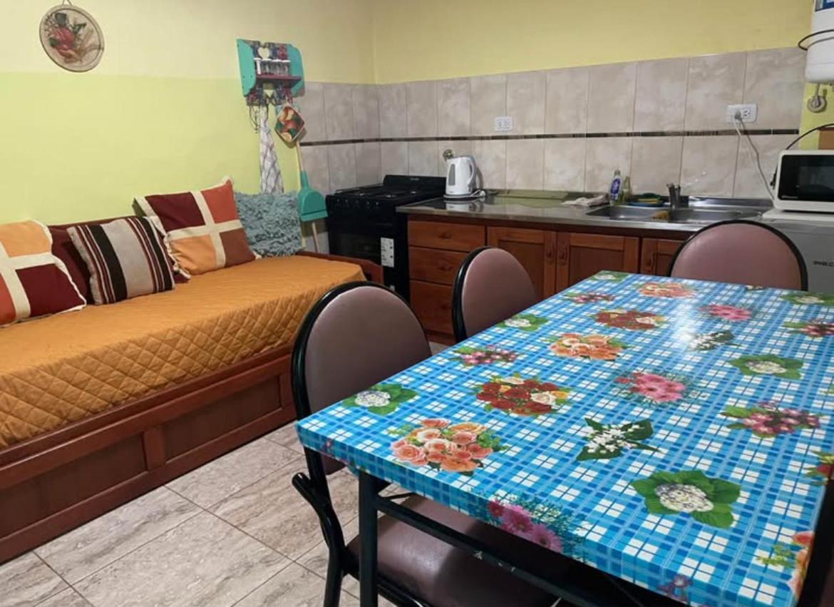 La Casita Del Tano Con Pileta Villa Carlos Paz