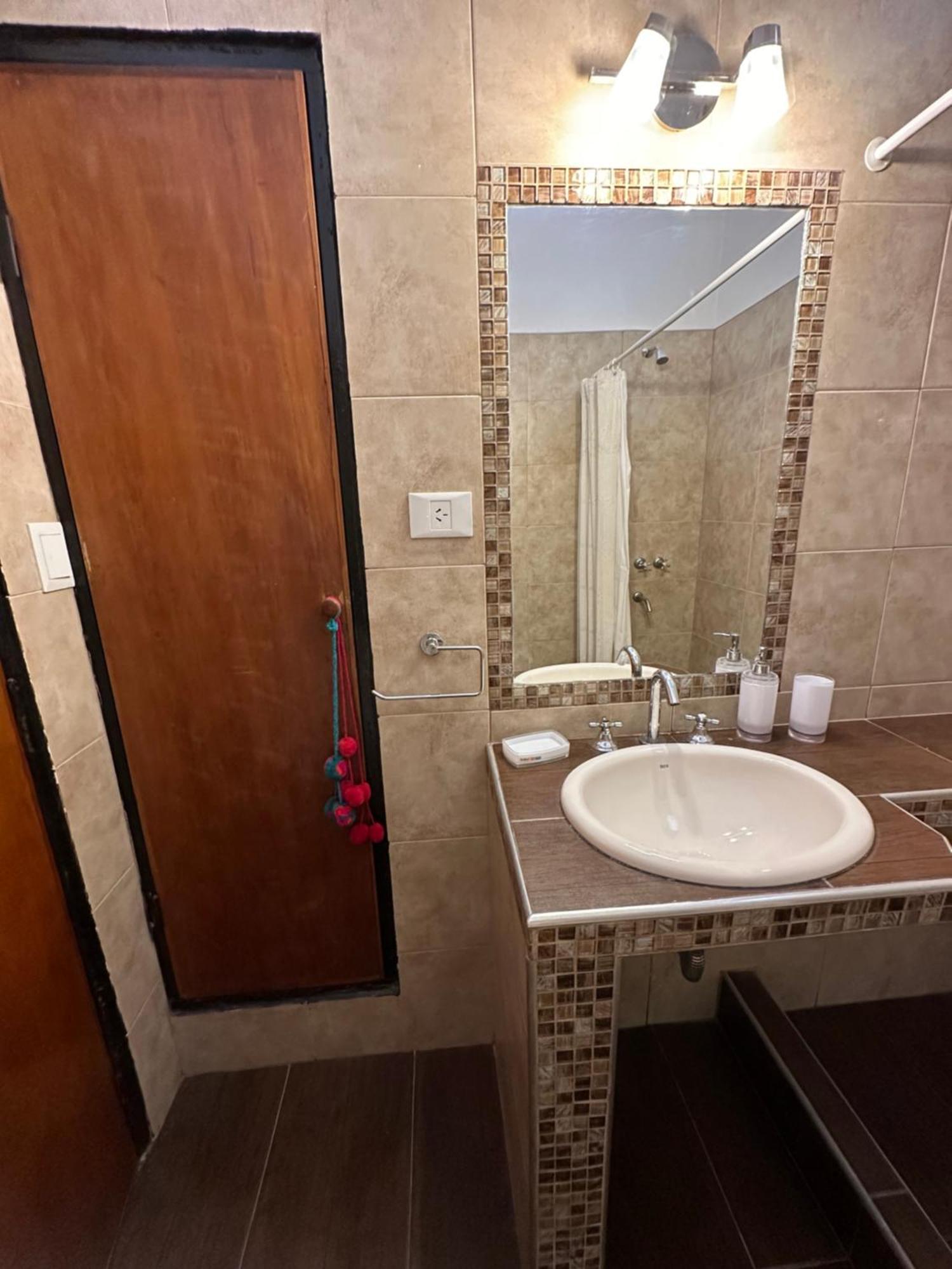 Сasa de vacaciones Hermosa Casa En El Centro, Con Cochera Villa Carlos Paz