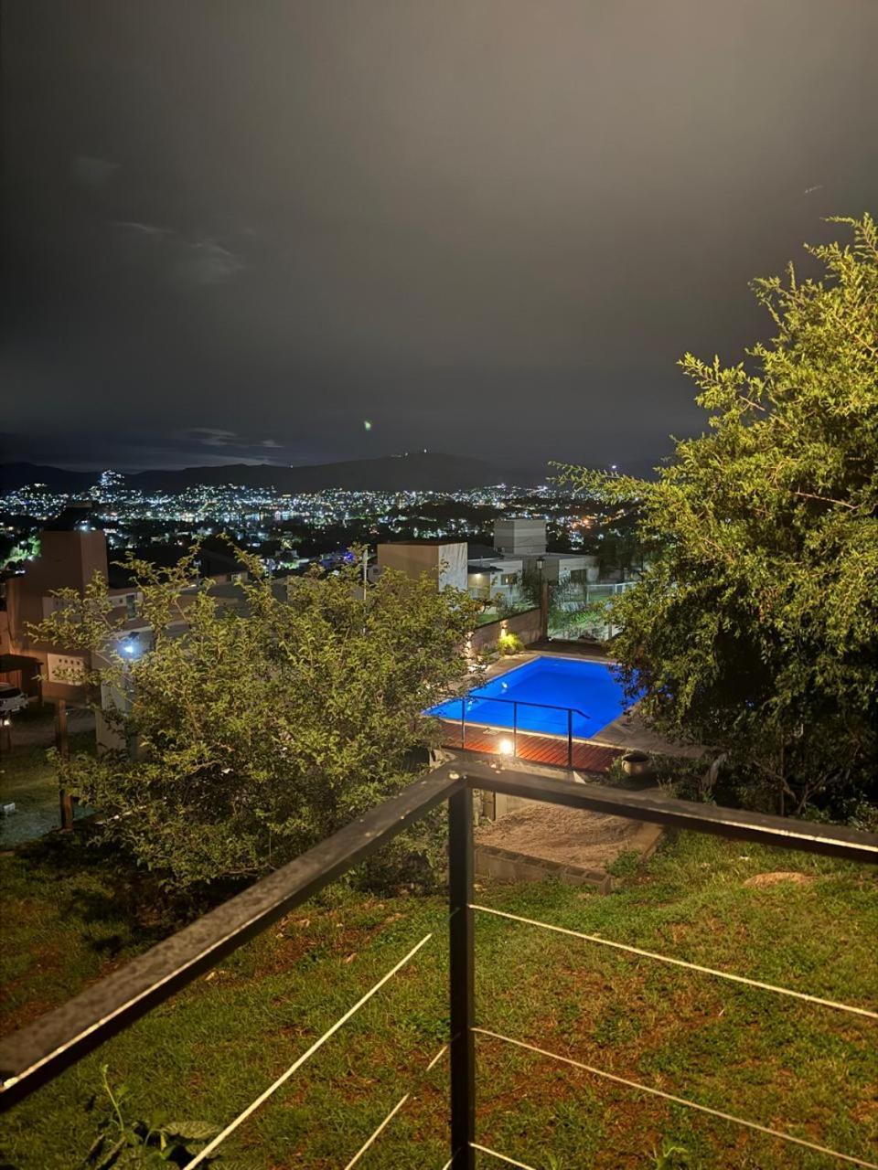 Vistas Del Valle *