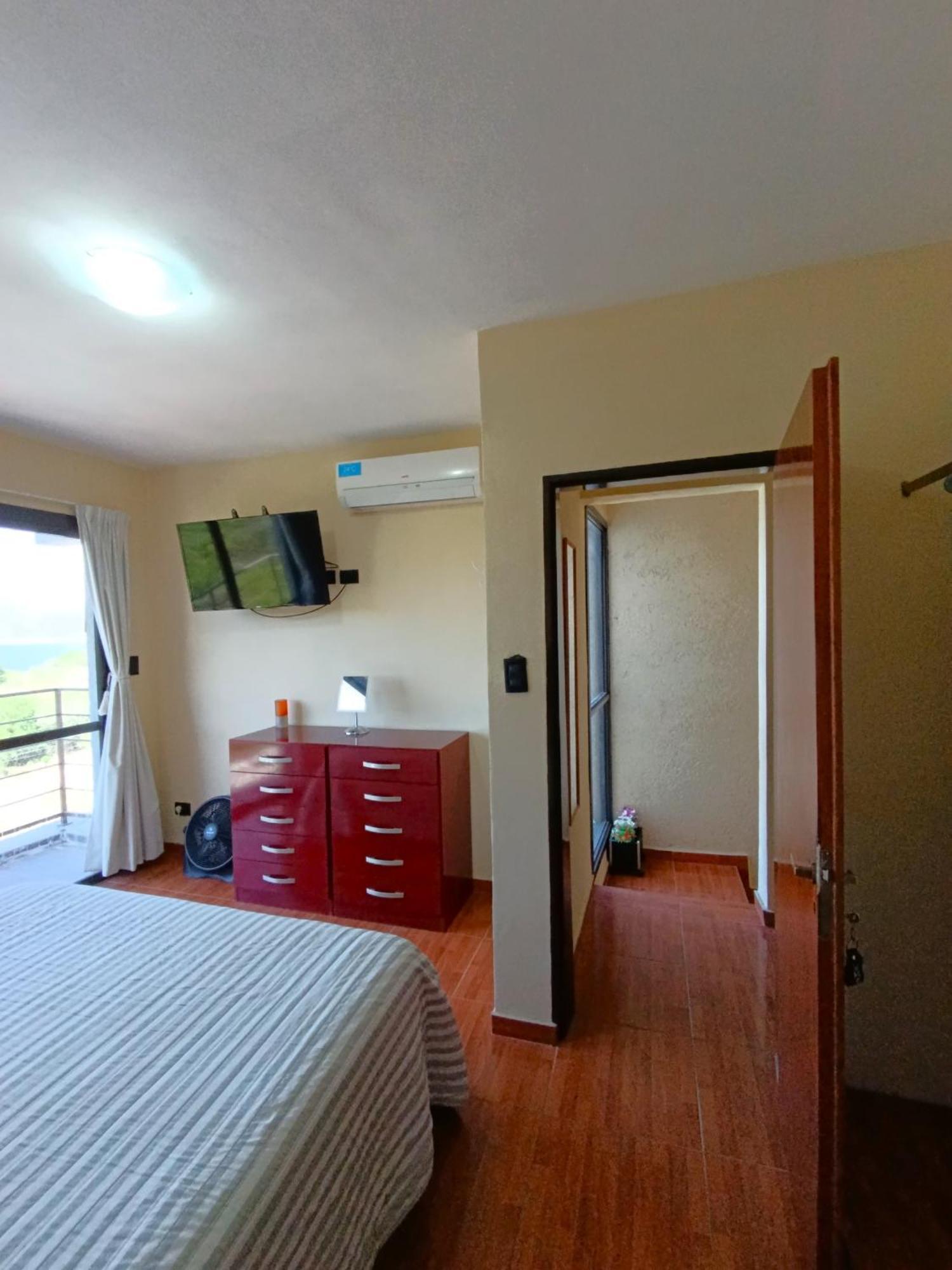Duplex Con Vista Al *