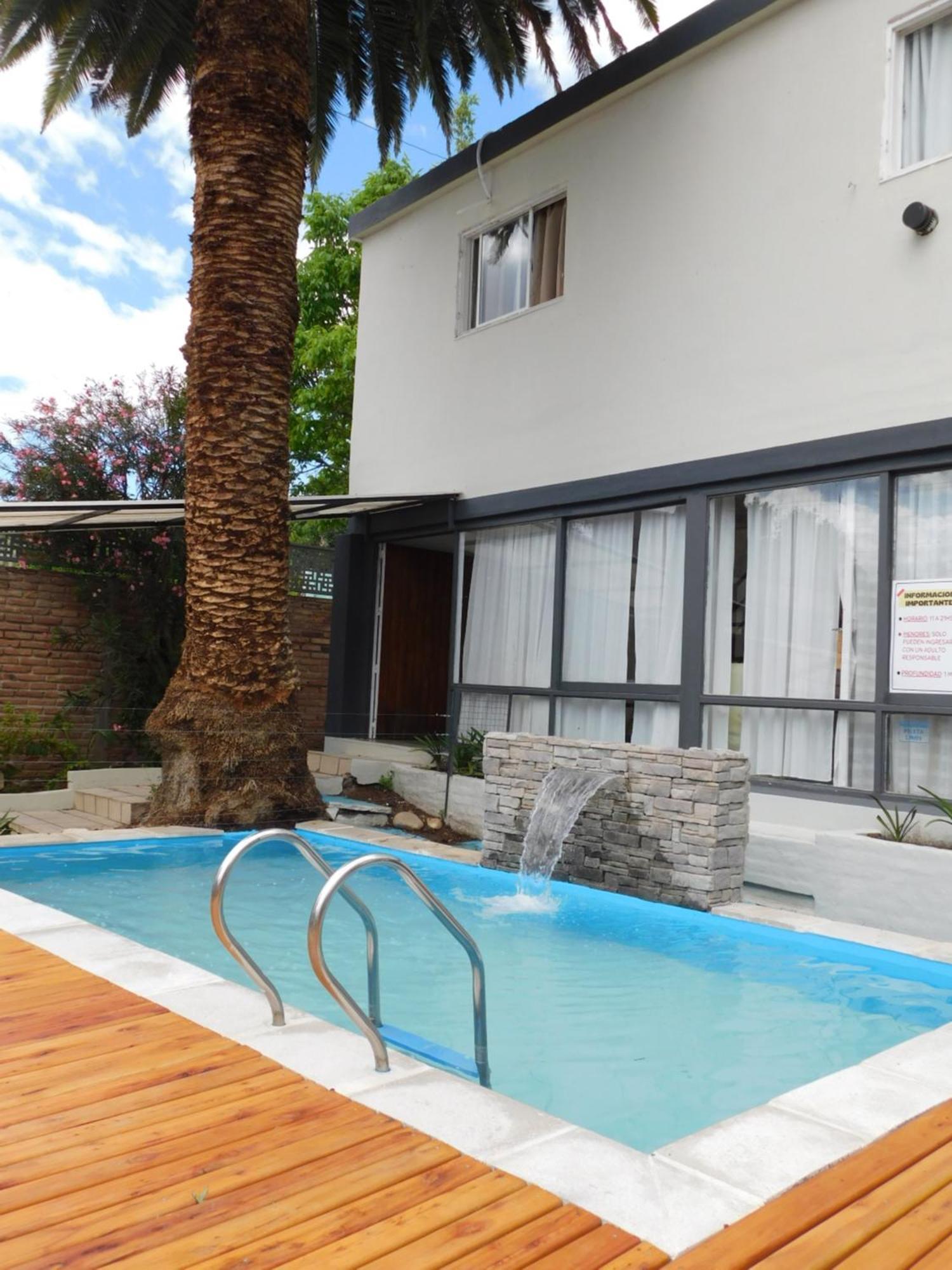 Apartahotel Laposada Del Andell Srl *