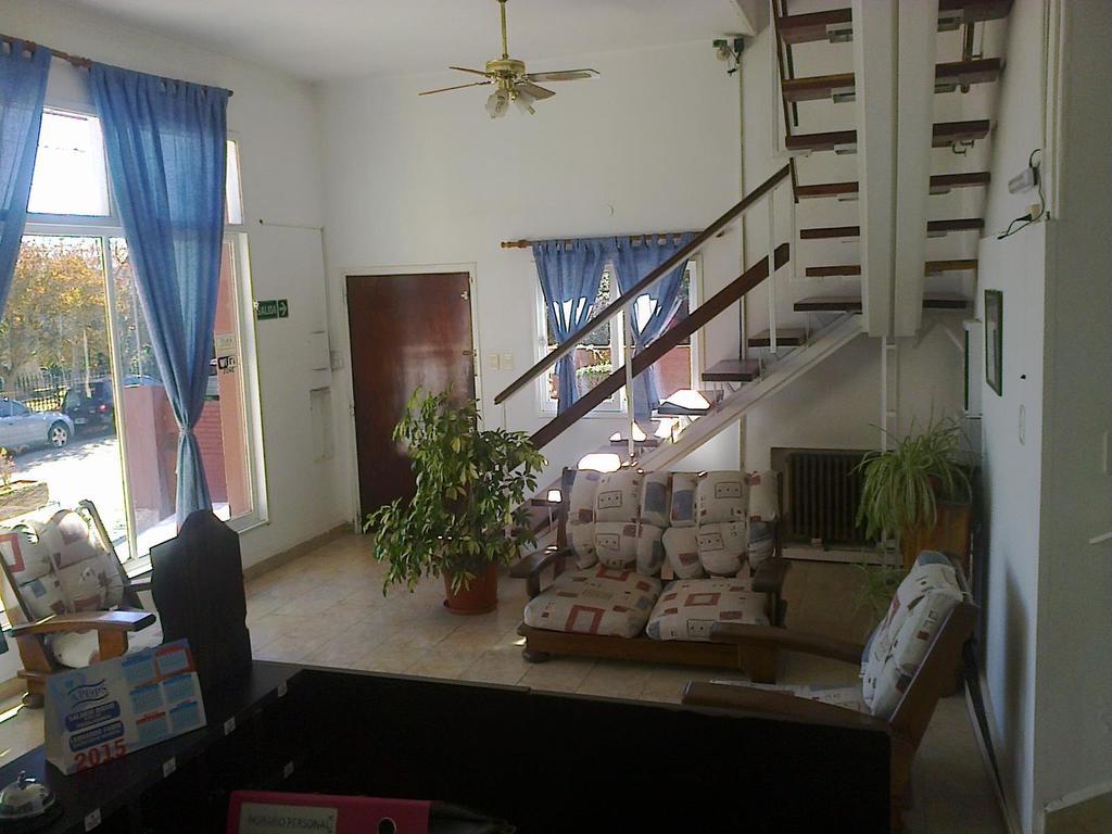 Aoma Carlos Paz Hotel 2*