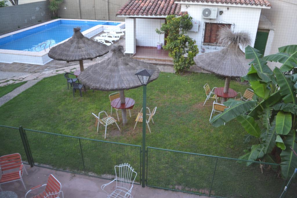 Bed and breakfast Dora 3*
