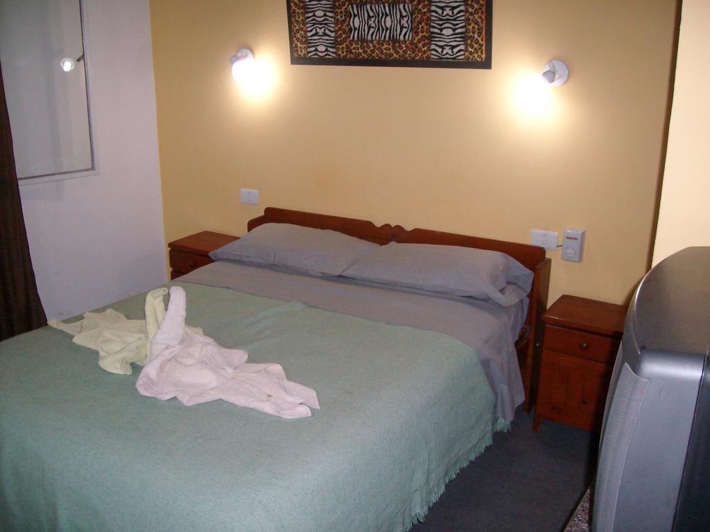 Sol Hotel *