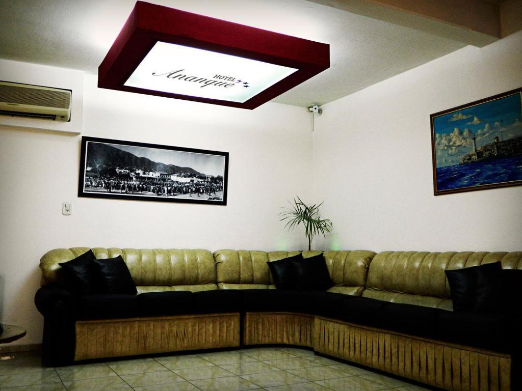 Ananque Hotel&spa 3*