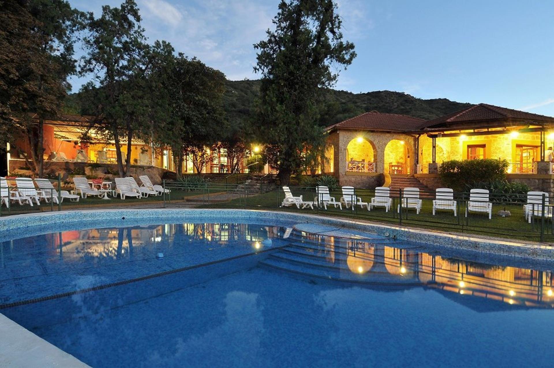Pinares Del Cerro Resort&suites