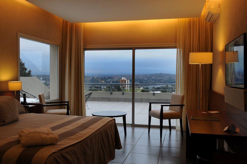 Pinares Del Cerro Resort&suites