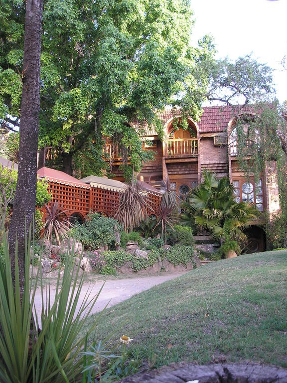 Mon Petit Hotel 3*