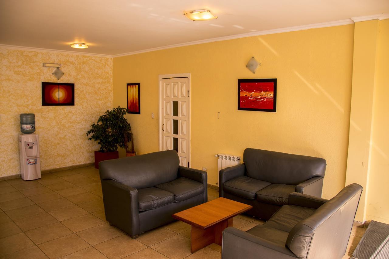 Saint Tropez Hotel Villa Carlos Paz
