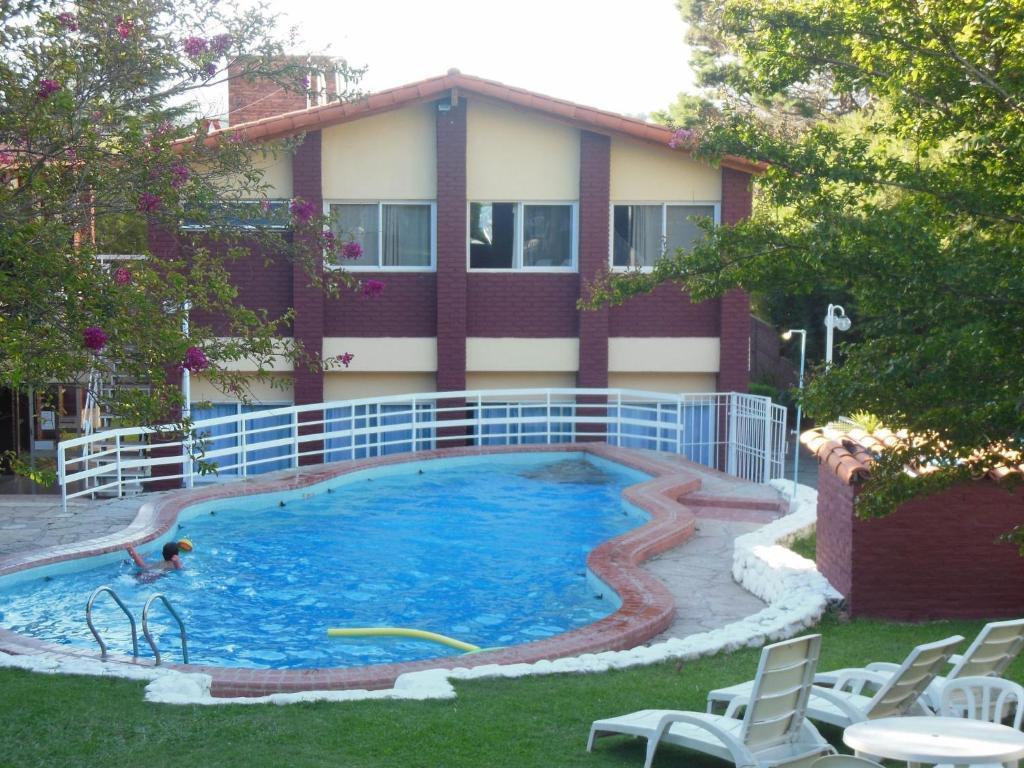 Aoma Carlos Paz