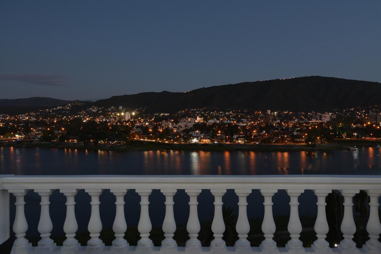 Hotel Hipocampus & Villa Carlos Paz