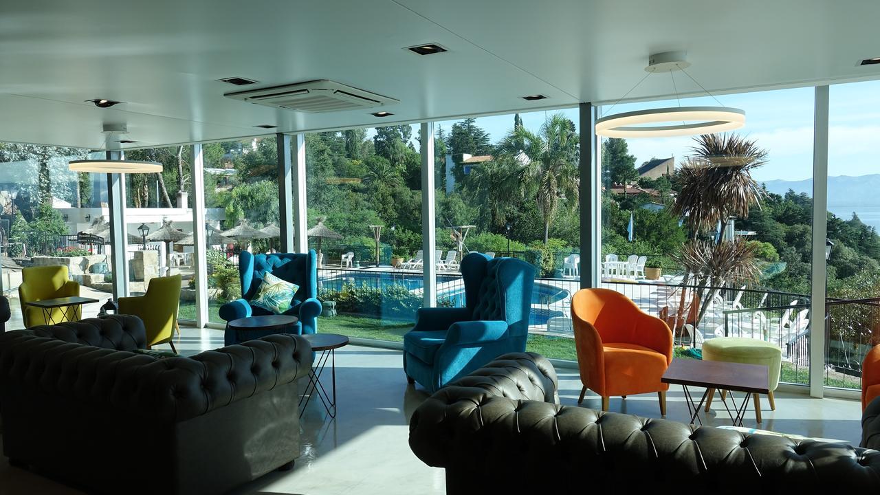 Hotel Hipocampus & Villa Carlos Paz