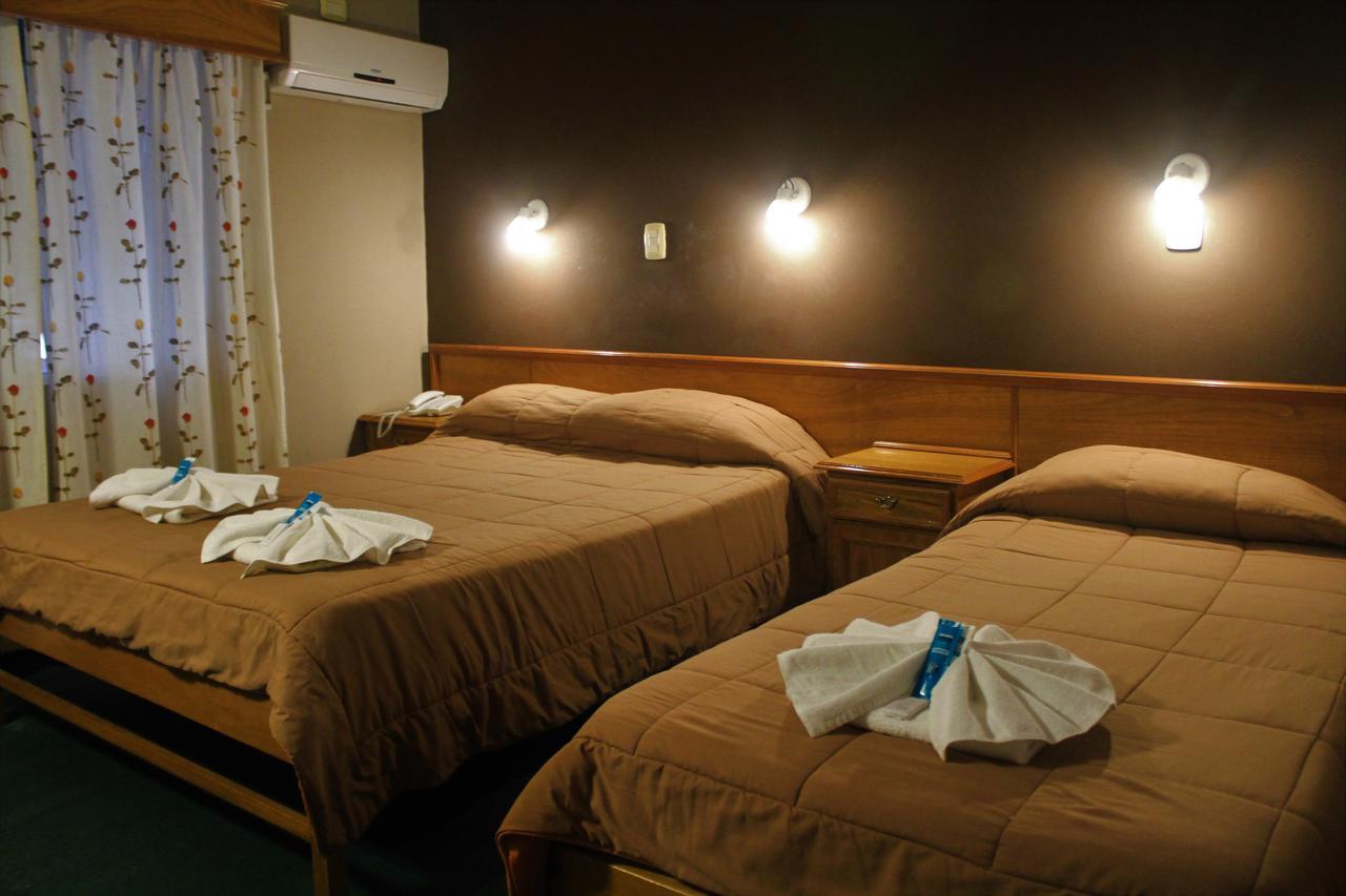 Hotel Canton De Las Sierras 2*