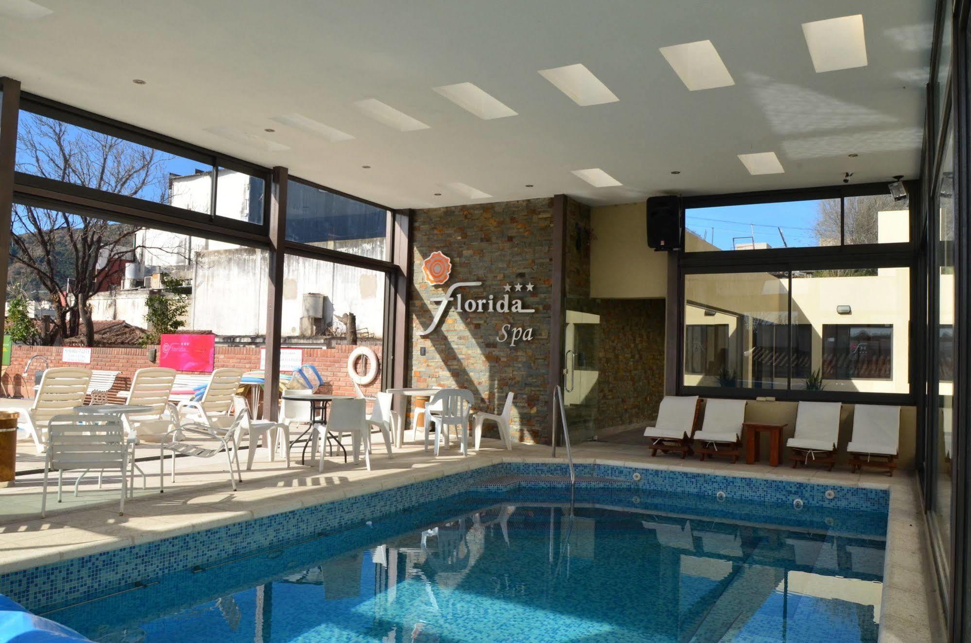 Florida 3* Villa Carlos Paz