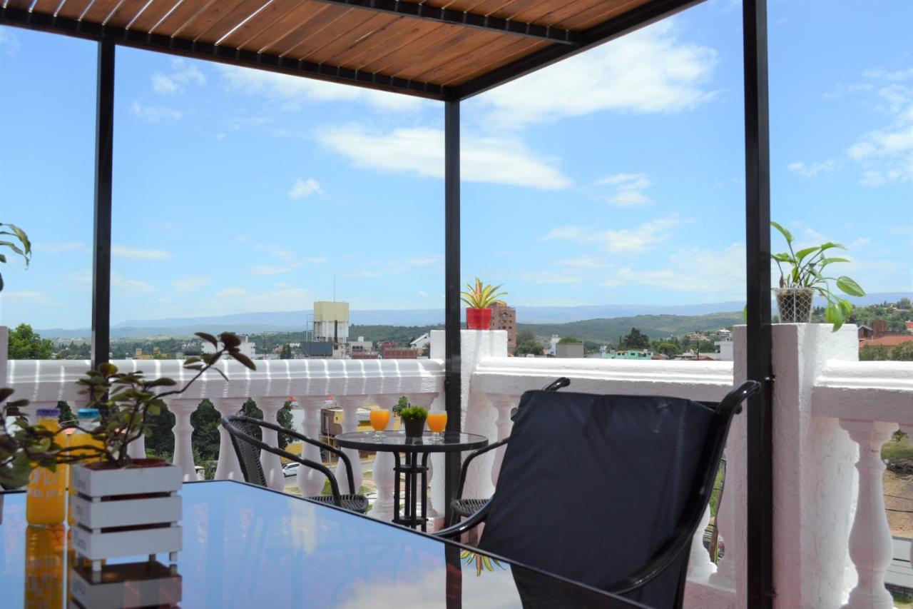 Atenea Apartahotel 3*