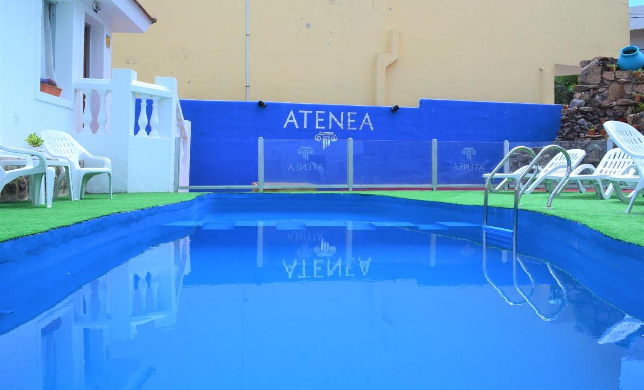 Atenea Apartahotel