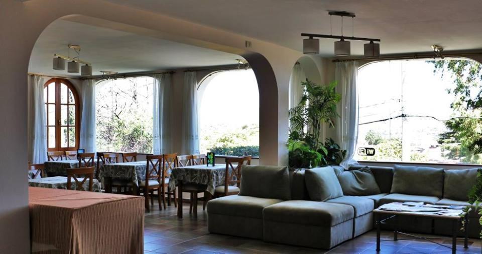 Hotel Meson De La Montana 3*