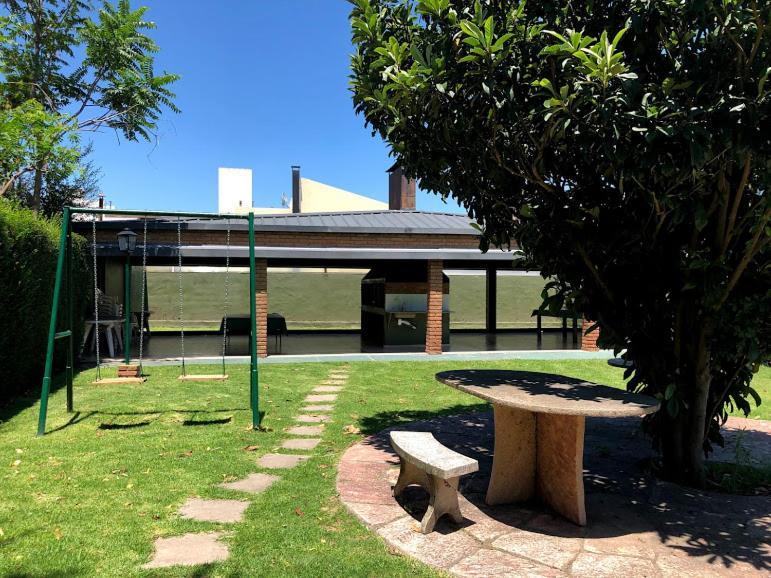 Apartamento Departamento En Edificio Bamba Villa Carlos Paz