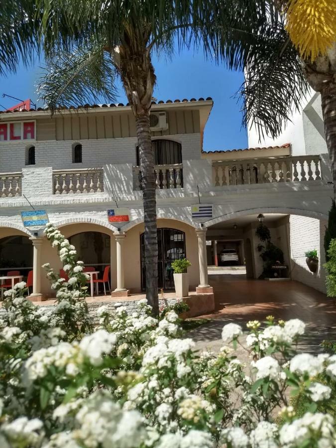 Gala Hotel 3*