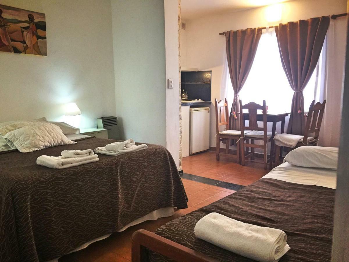 Hotel Descanso Tres Marias *