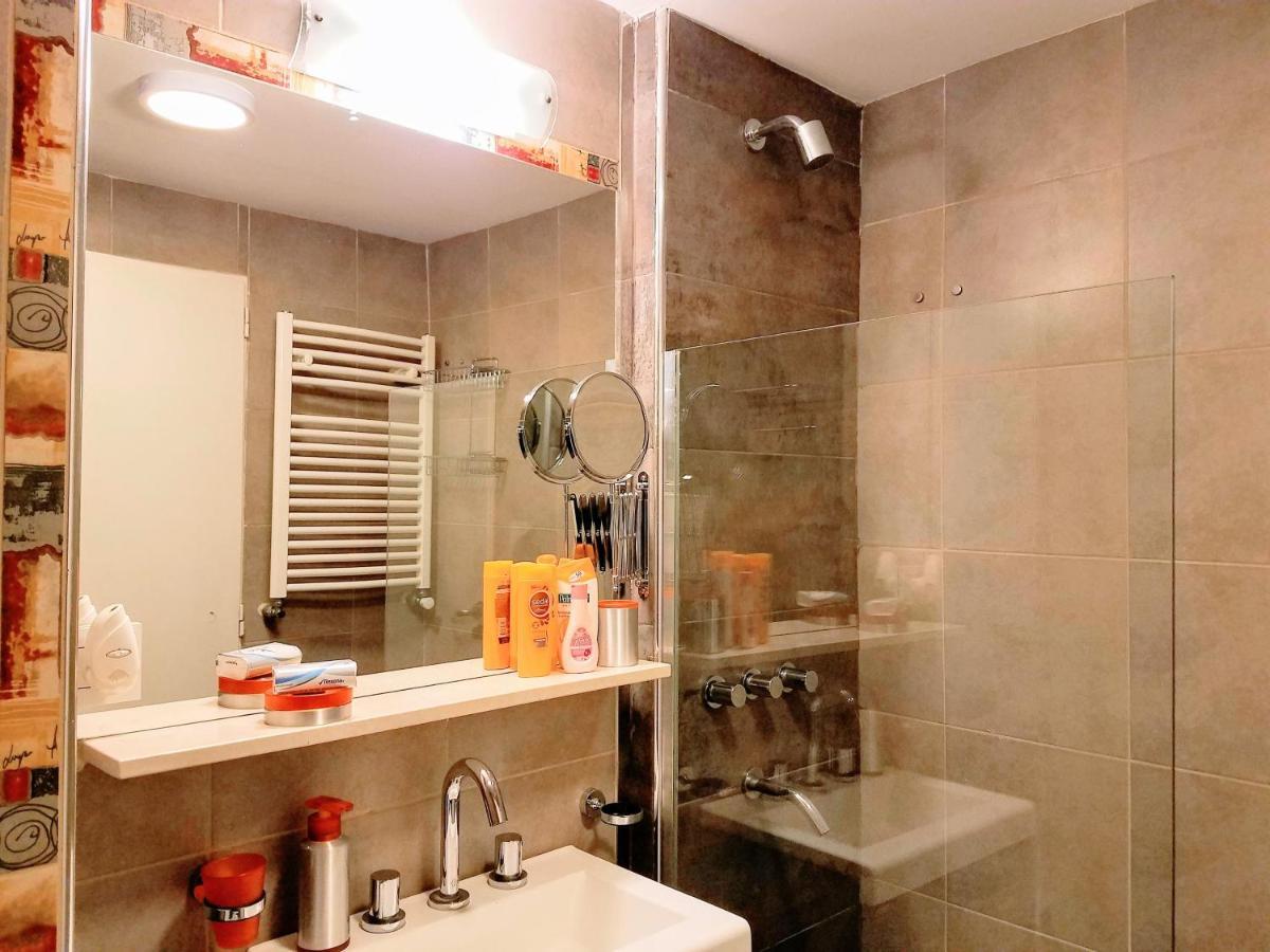 Apartamento Niza Ii - Planta Baja. Dto.c Villa Carlos Paz
