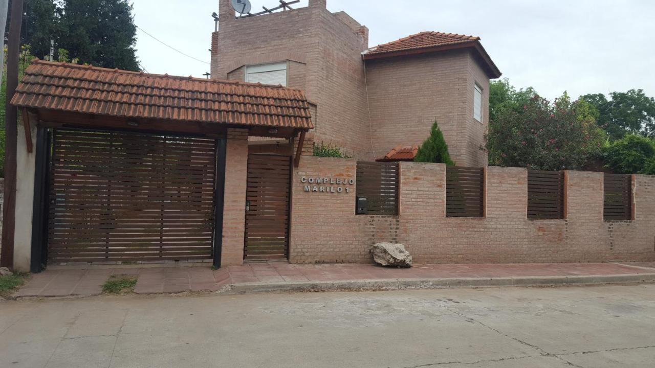 Complejo Marilo Pensión *
