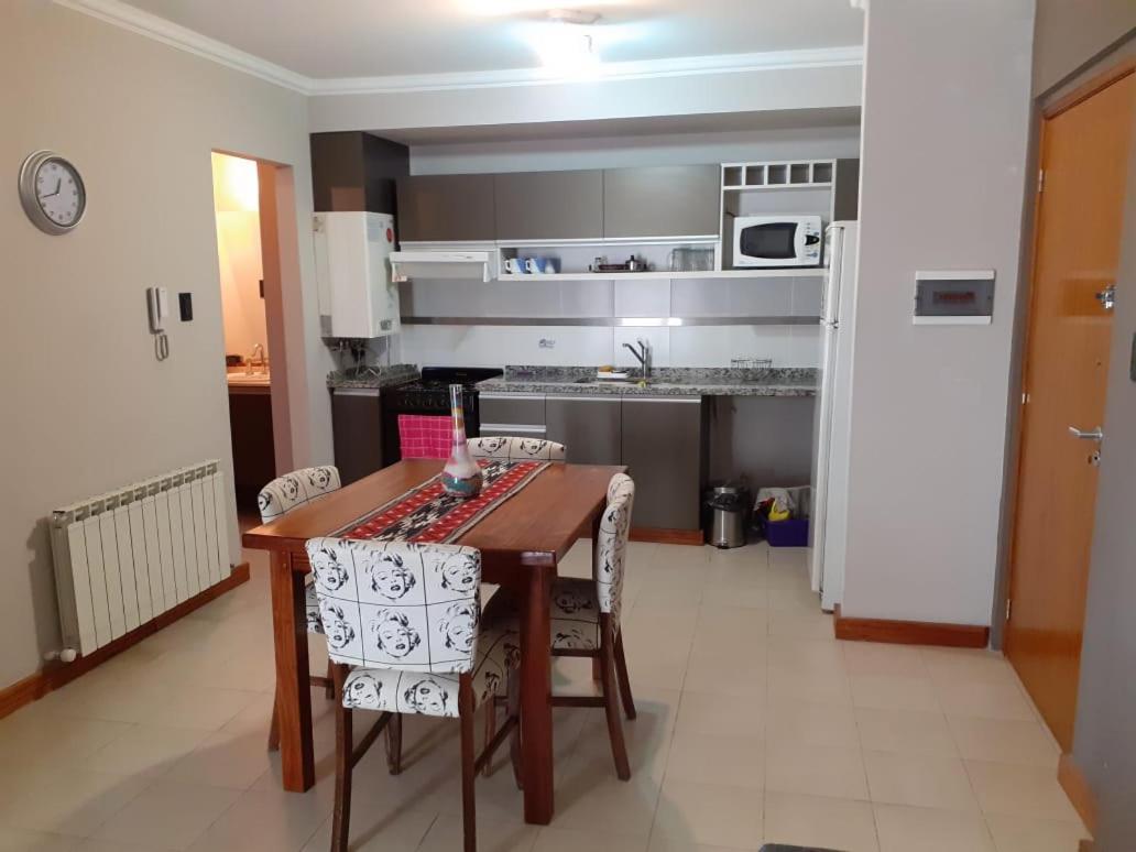 Departamento Pleno Centro único Constantino Iii * Villa Carlos Paz