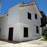 Dúplex frente al río en Playas de Oro