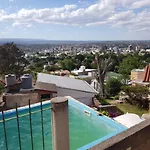Chalet con vista panorámica a 8 cuadras del centro