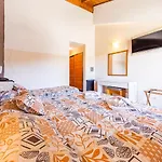 Costanera Hotel