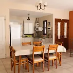 Bella Vista Casa con pileta y terraza