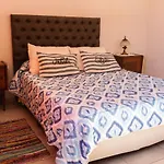 Bella Vista Casa con pileta y terraza