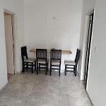 Departamento W R T 2