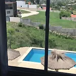 Carlos Paz, Villa Santa Cruz Del Lago