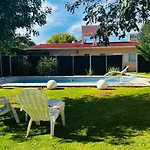 Excelente Casa C/ Pileta Cerca Del Centro