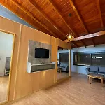 Casa Con Vista Al Rio, Excelente Ubicacion
