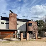 Casa Con Vista Al Rio, Excelente Ubicacion