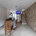 Duplex Independencia