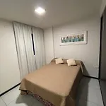 Departamento De 2 Dormitorios Centrico Con Cochera Y Pileta