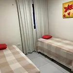 Departamento De 2 Dormitorios Centrico Con Cochera Y Pileta