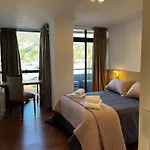 Departamento De Categoria, Con Vista A La Montana, 2 Dormitorios Y 2 Banos