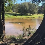 Casa De Descanso A Dos Cuadras Del Rio