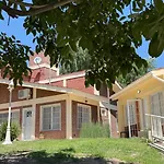 Casa En Balneario C Pileta Compartida Cerca Del Centro