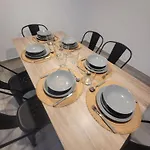Strategic Place, Close To Everything