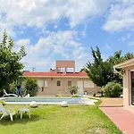 Excelente Casa 2 Dorm Con Cochera Y Piscina Cerca Del Centro De Vcp