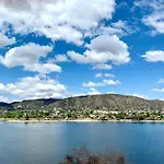 Casa Vista Al Lago