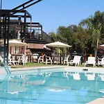 Portal del Lago Hotel