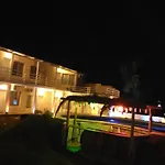 Tanti Paradise Hotel & Spa