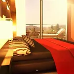 Golden Ross Resort & Spa