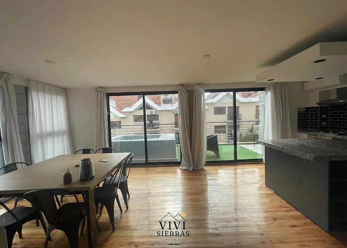Casa En El Centro De Villa Carlos Paz